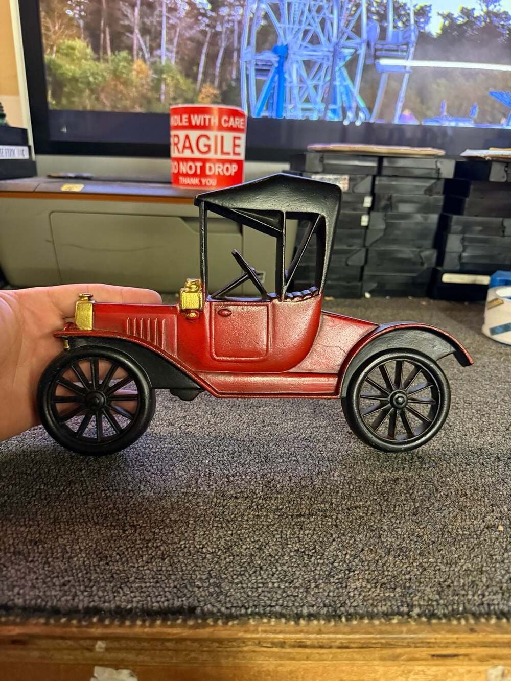 Vintage Midwest Cast Iron Ford Model T Car Wall Hanging Plaque AC-3